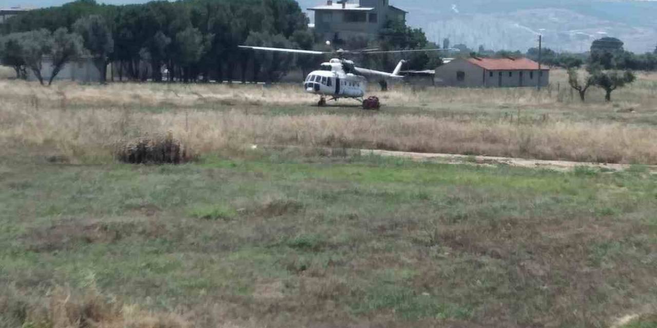 Arızalanan Helikopter Yerleşim Yeri Yakınına İndi