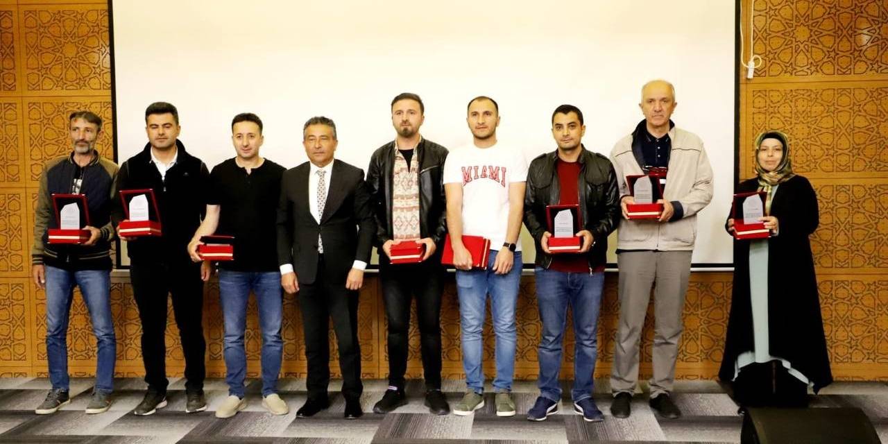 Türkiye Finallerinde Dereceye Giren Öğrenciler Ödüllerine Kavuştu