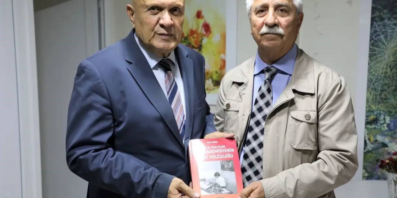 Prof. Dr. Yıldız’ın Hayat Hayatını Konu Alan Kitabın Tanıtımı Ve İmza Günü Yapıldı
