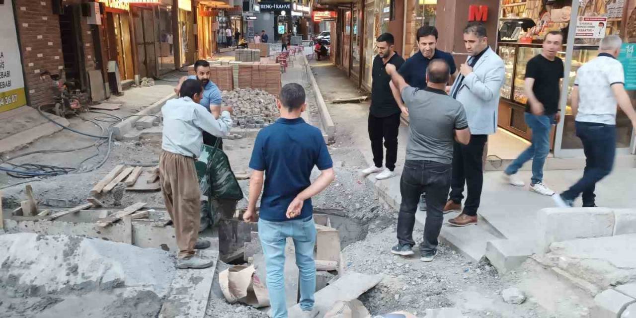 Hakkari’de "sanat Sokağı’ Çalışmaları Sürüyor