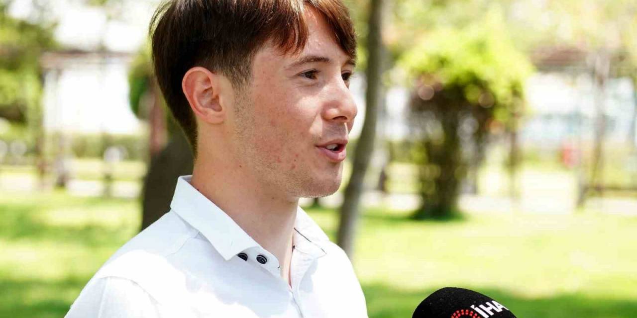 Erhan Aktuğ: "büyük Jokeylerin Arasında Yarışmak Çok Gurur Verici"