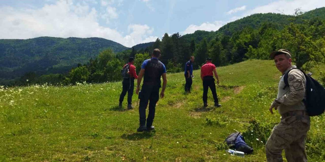 Taksi İle Geldiği Dere Yanında Kaybolan Bekçi, Üç Gündür Her Yerde Aranıyor