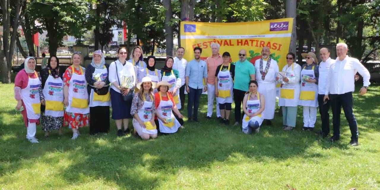 Birbirinden Lezzetli Ot Yemekleri Yarıştı