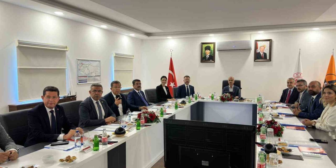 Ulaştırma Bakanı Uraloğlu’dan Başkan Özcan’a Ziyaret