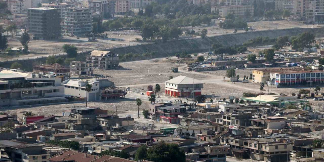 Depremin Hatay’daki İzleri Gökyüzünden Görüntülendi