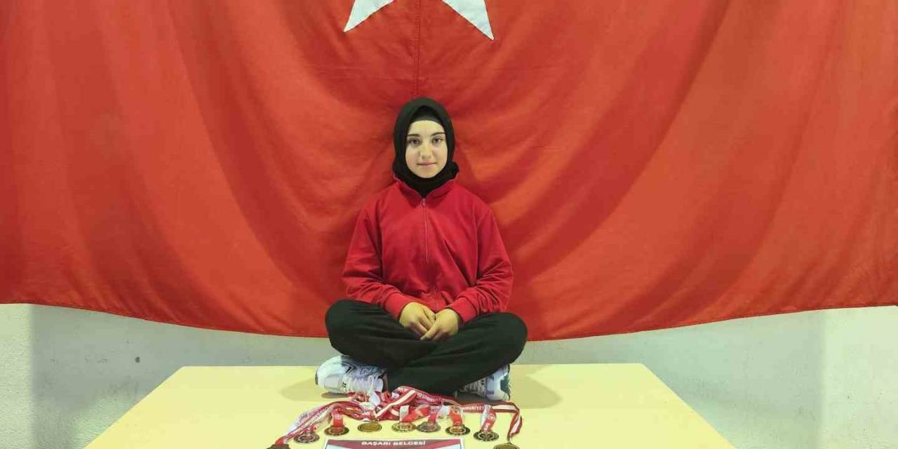 14 Yaşındaki Demir Bileğin Hedefi Dünya Şampiyonluğu