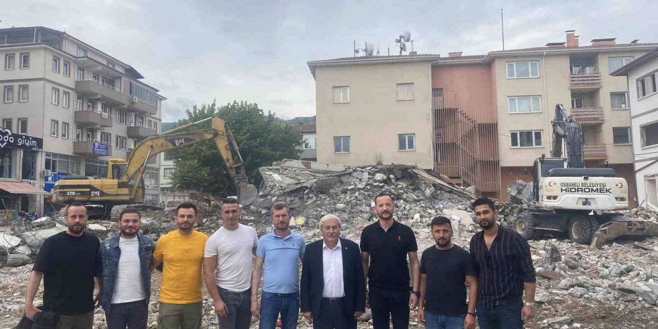 Osmaneli’de 100 Yıl Hizmet Verecek Belediye Binasının Temeli Atıldı