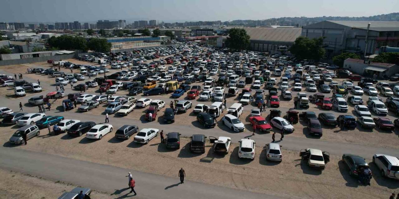Bayram Arifesi Oto Pazarı İlgi Görmedi