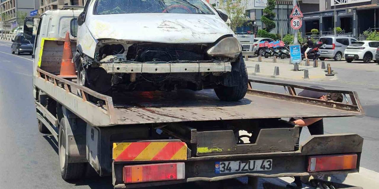 Küçükçekmece’de Kaza: 1 Yaralı