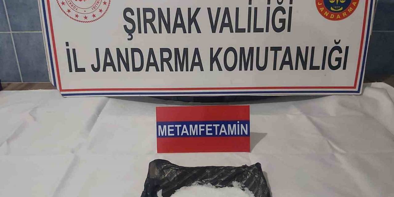 Şırnak’ta Rehabilitasyon Merkezi Müdürünün Aracında Metamfetamin Bulundu