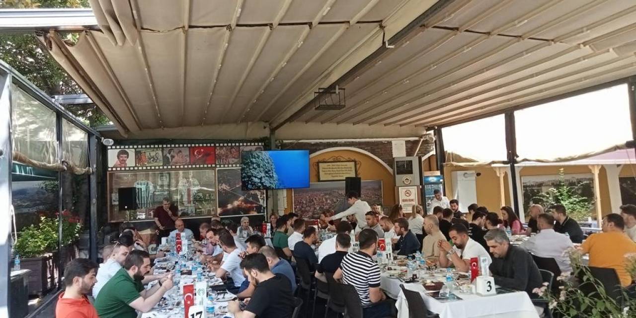 Başkan Özdemir: "geleceğimiz İçin Gençlerimize İhtiyacımız Var"