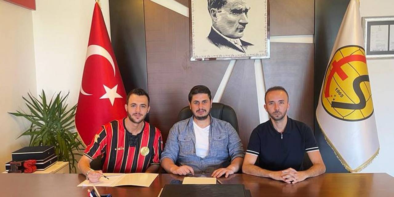 Eskişehirspor Kanat Oyuncusu Sergen Şakirler İle Anlaşma Sağladı