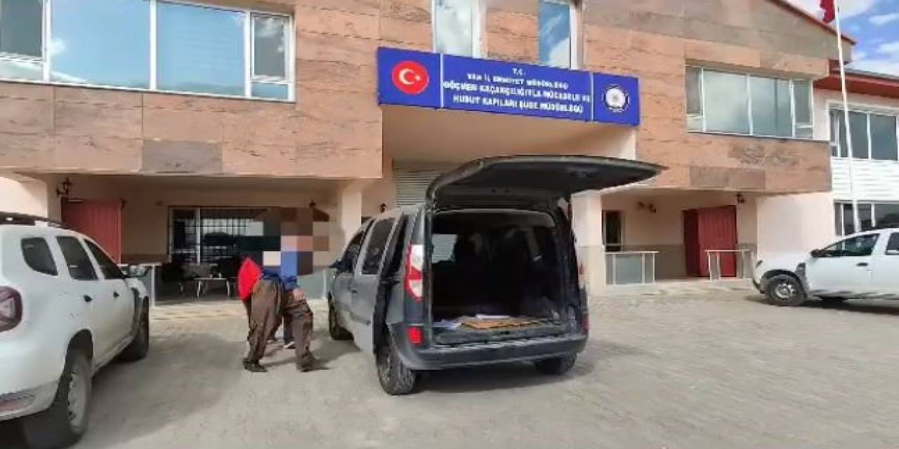 Van’da 4 Organizatör Tutuklandı