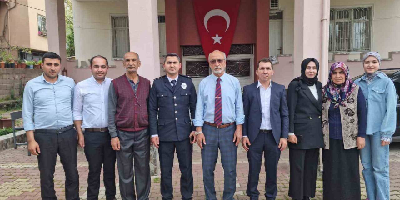 Emniyet Personelinden Şehit Aileleri Ve Gazilere Bayram Ziyareti