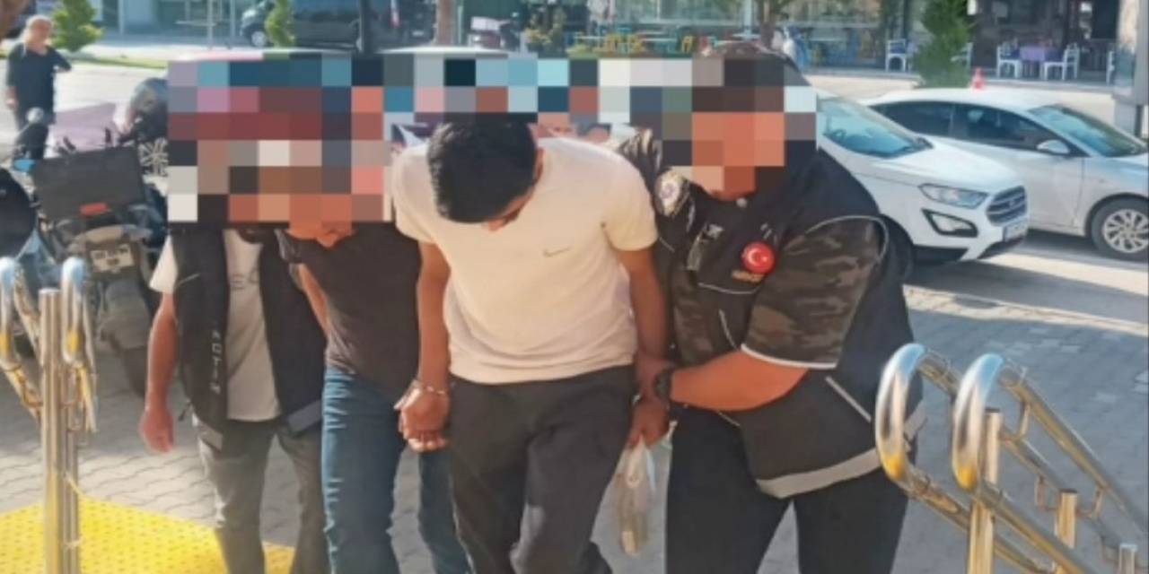 Bayram Tatilinde Çeşme’de Zehir Operasyonu: 6 Tutuklama