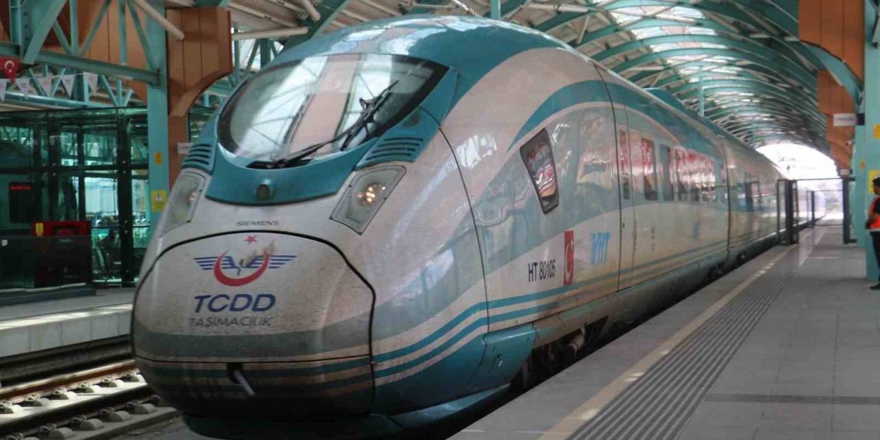 Sivas-ankara Yüksek Hızlı Tren Hattında Bayram Yoğunluğu