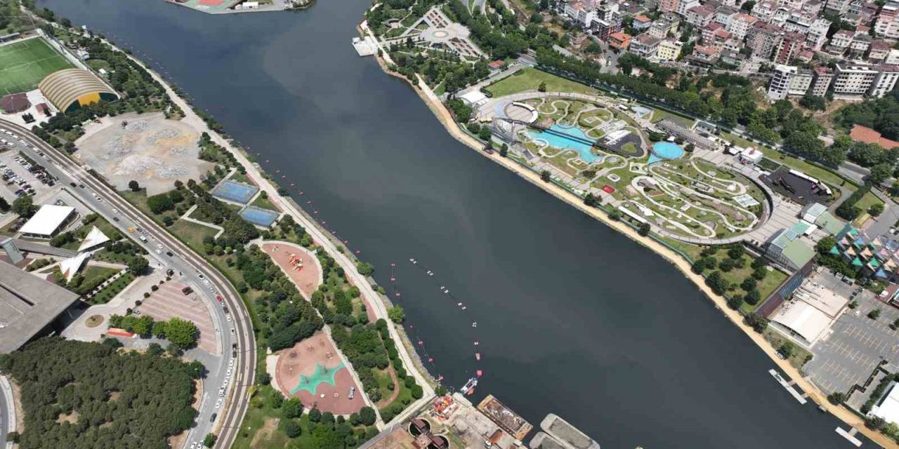 Haliç Eski Günlerine Geri Döndü: Haliç’i Besleyen Alibey Deresi Atıklarla Doldu