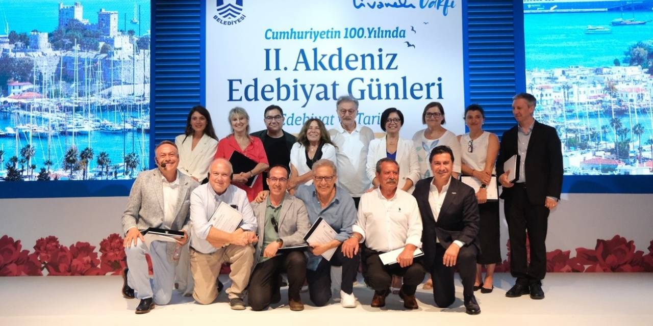 Bodrum’da Edebiyat Ve Tarih Konuşuldu