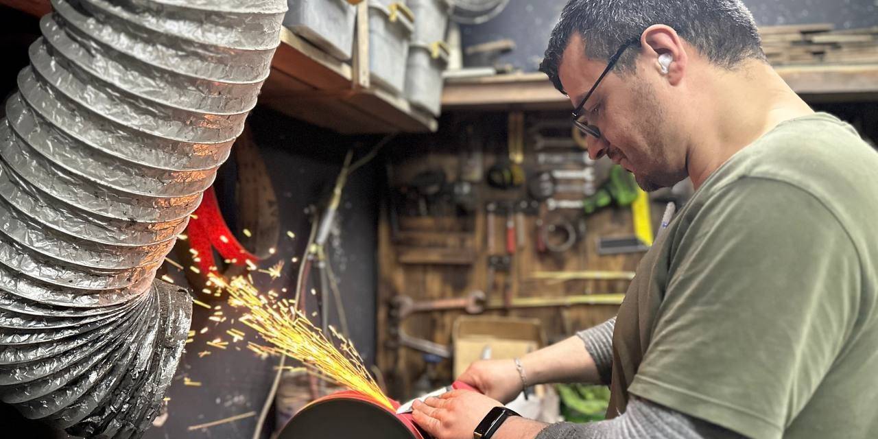 Vatandaşlar İşlerini Son Günlere Bırakınca Bıçak Bileyicilerinde Yoğunluk Sürüyor