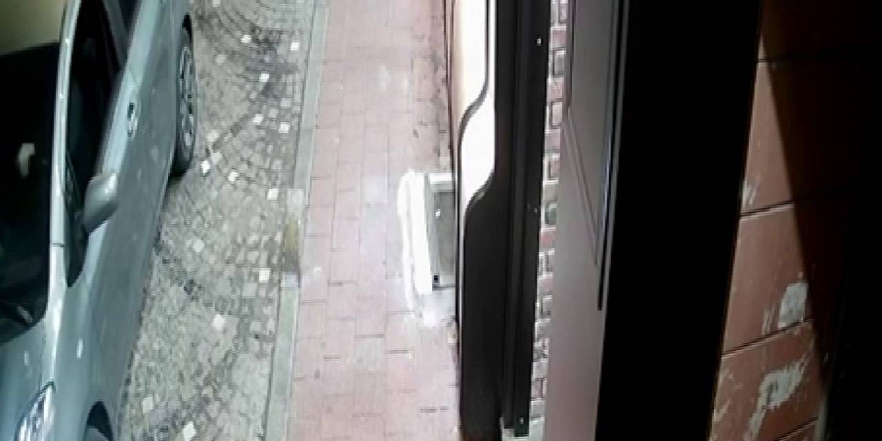 Fatih’te Akıl Almaz Olay: Gözlerinin Önünde Aracı Götürdüler