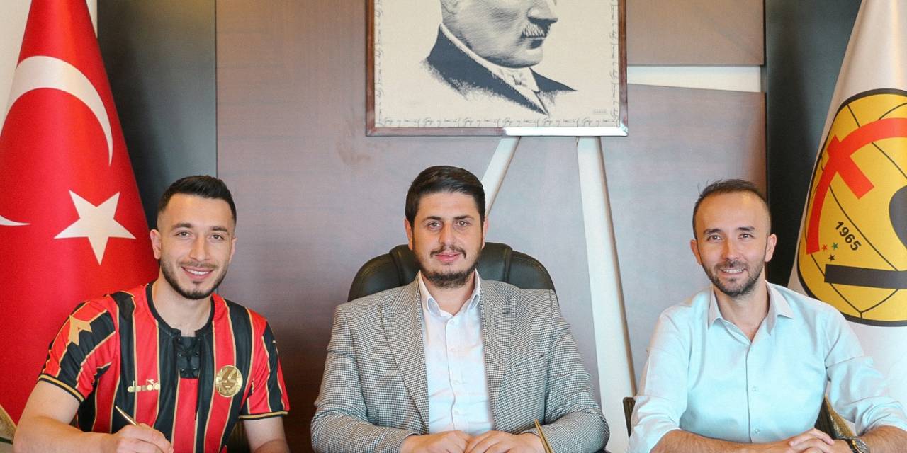 Eskişehirspor İki İsimle Daha Anlaştı