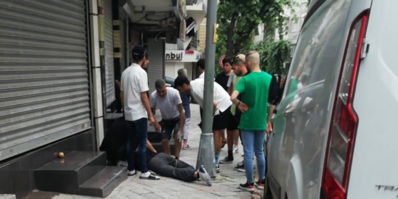 Zeytinburnu’nda Silahlı Çatışma: 1 Yaralı