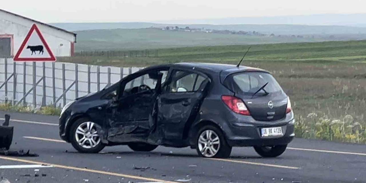 Sarıkamış’ta Trafik Kazası: 4 Yaralı