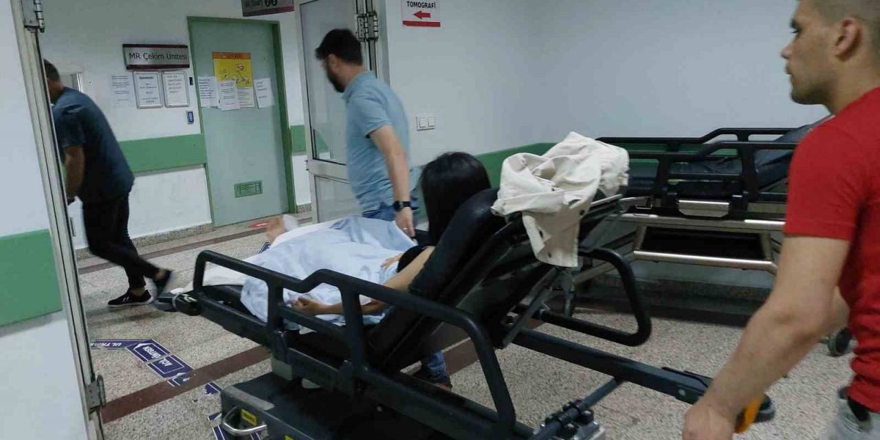 Samsun’da Kafe Önünde Silahlı Saldırı: 2’si Kadın 3 Yaralı