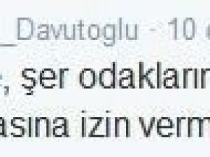 Başbakan Davutoğlu Zafer Bayramını Twitter’dan Kutladı