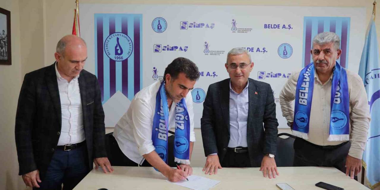 Yusuf Tokuş, Belediye Kütayaspor’un Yeni Teknik Direktörü Oldu