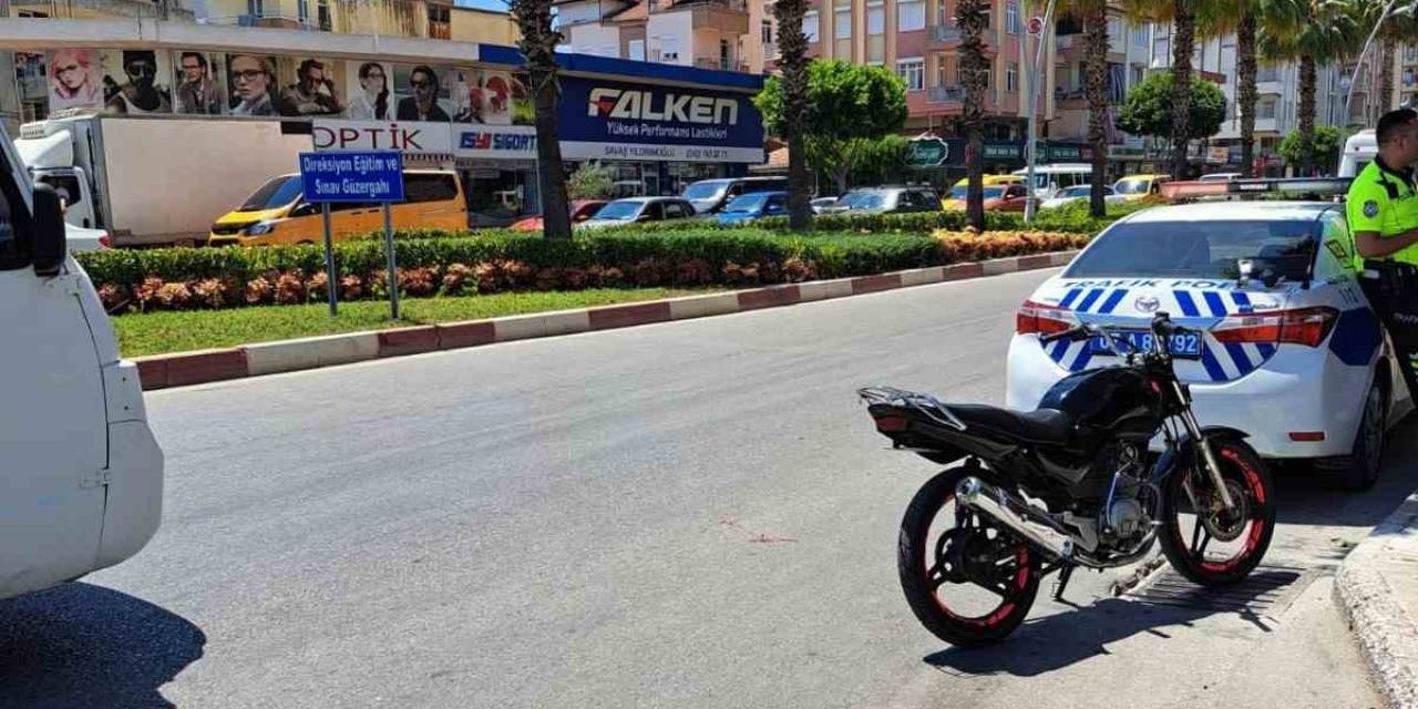 Takmadığı Kask Başına Dert Oldu, 19 Bin 438 Tl Ceza Yedi