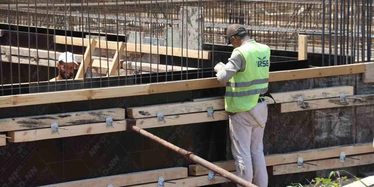 Karamürsel’e Otobüs Terminali Yapılıyor