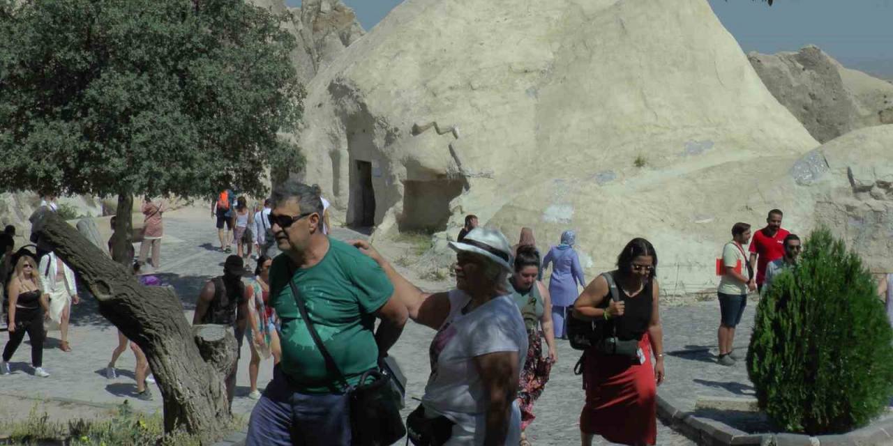Kapadokya İki Günde 35 Bin Ziyaretçi Ağırladı