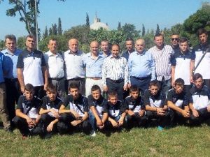 Makedon Güreşçiler Uğurlandı