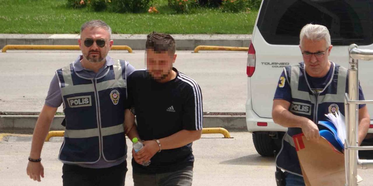 56 Yaşındaki Komşusunu Tabanca İle Vuran 20 Yaşındaki Genç Adliyede