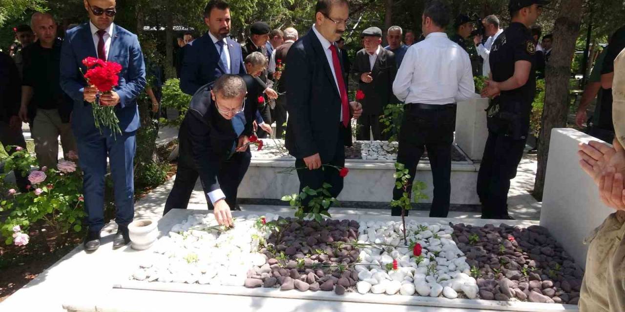 Yozgat’ta Kurban Bayramı Arifesinde Şehitlik Ziyaret Edildi