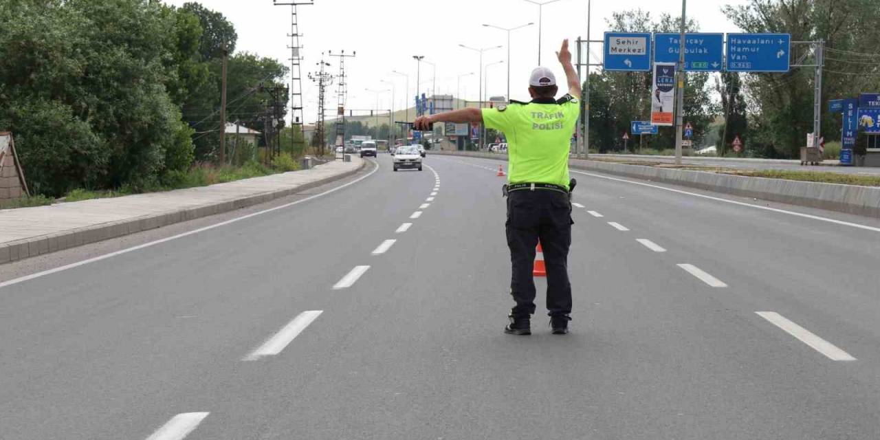 Ağrı’da Hava Destekli Trafik Denetimi