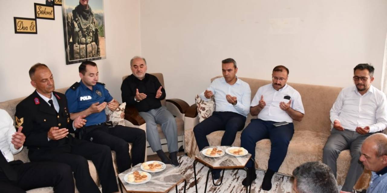 Emet’te Şehit Aileleri Ve Gaziler Ziyaret Edildi