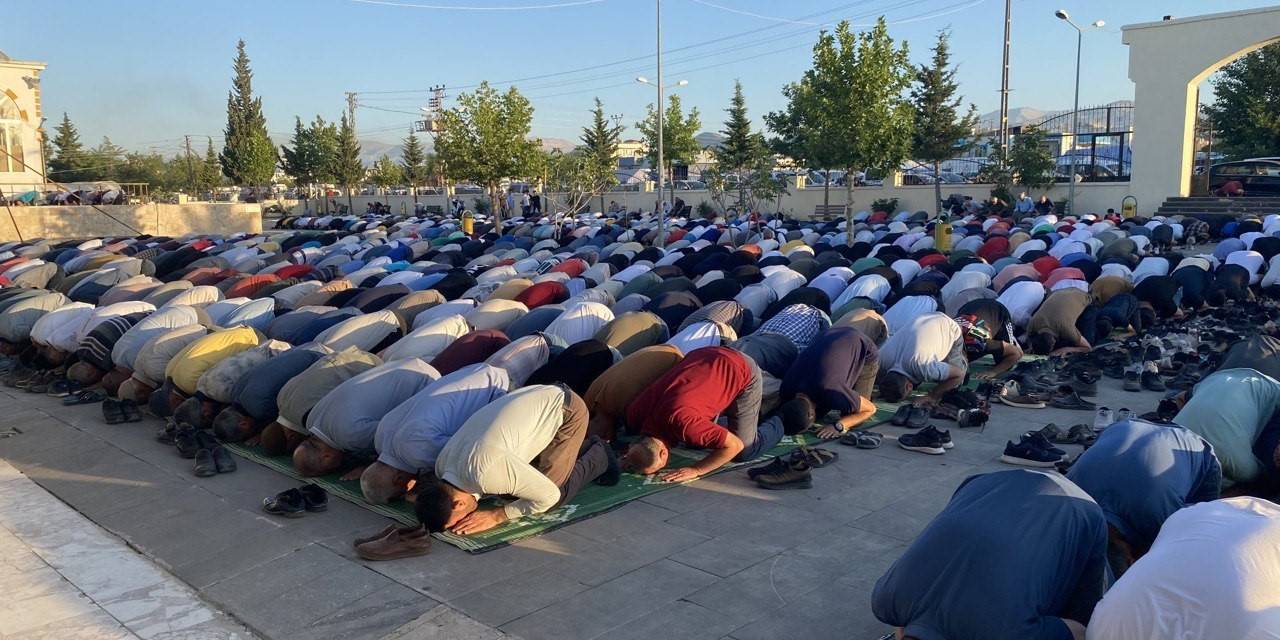 Adıyaman’da Bayram Namazı Eda Edildi