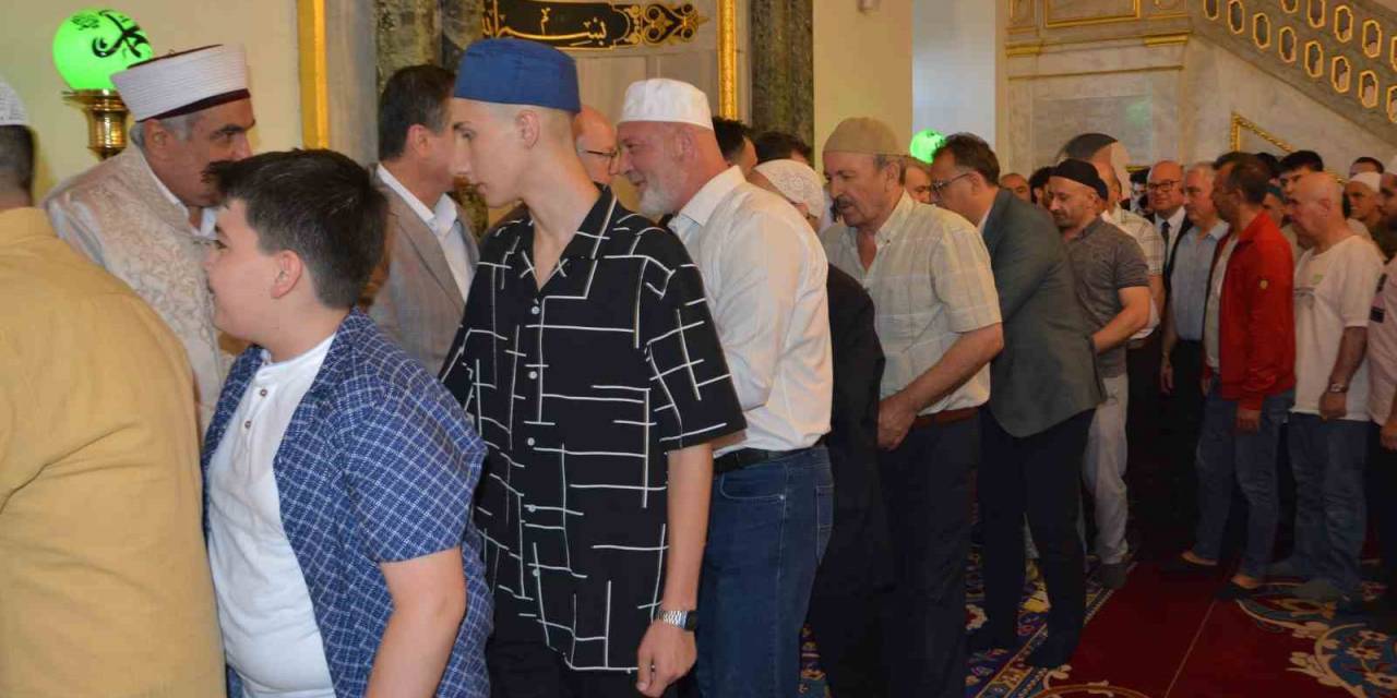 Balıkesir Bayram Namazında Zağnospaşa’da Buluştu