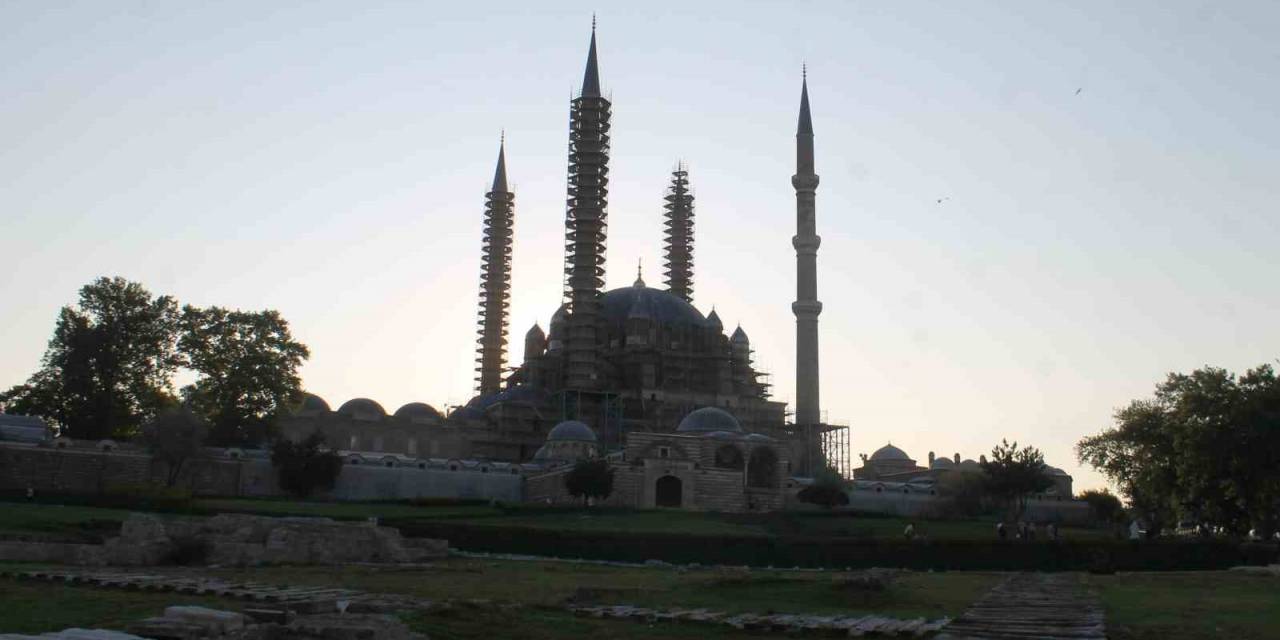 Selimiye Camii’nde Kurban Bayramı Namazı Coşkusu