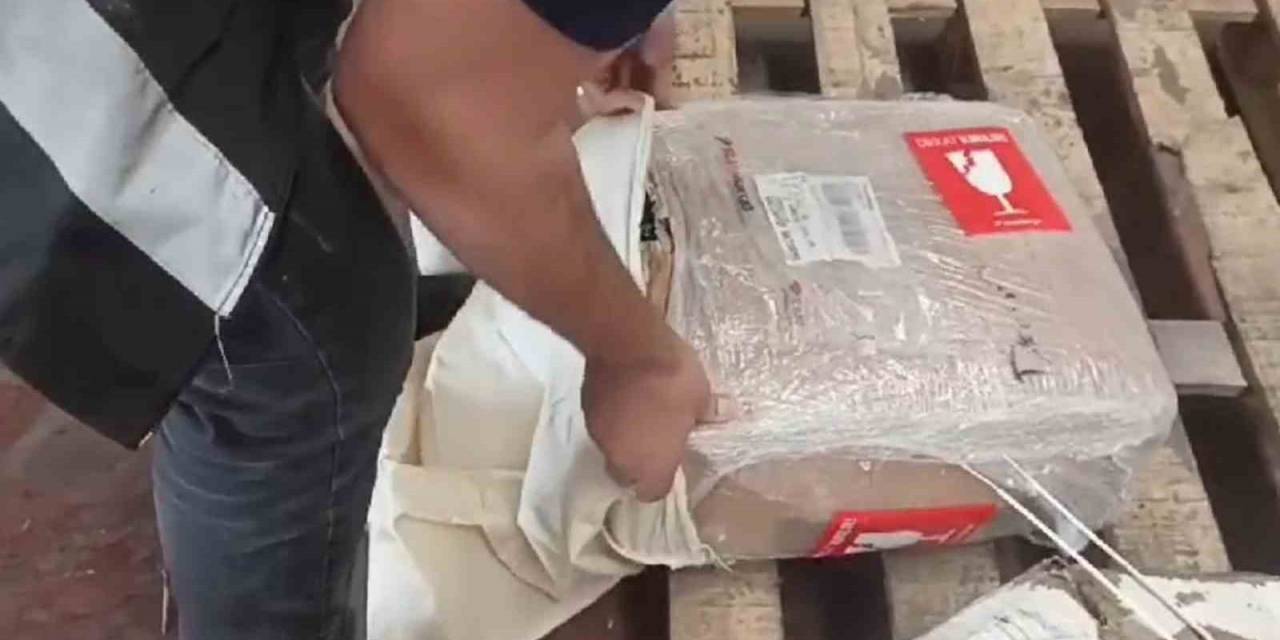 Kargo Paketinden 80 Litre Sahte Alkol Çıktı