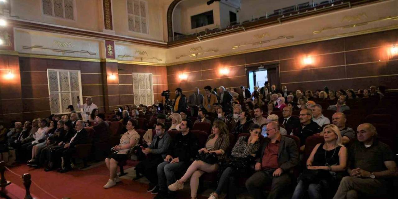 Usta Kalem Abdurrahim Karakoç Eserleriyle Anıldı