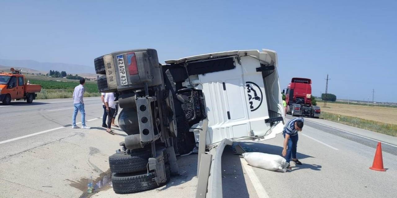 Konya’da Çekici Devrildi: 5 Yaralı