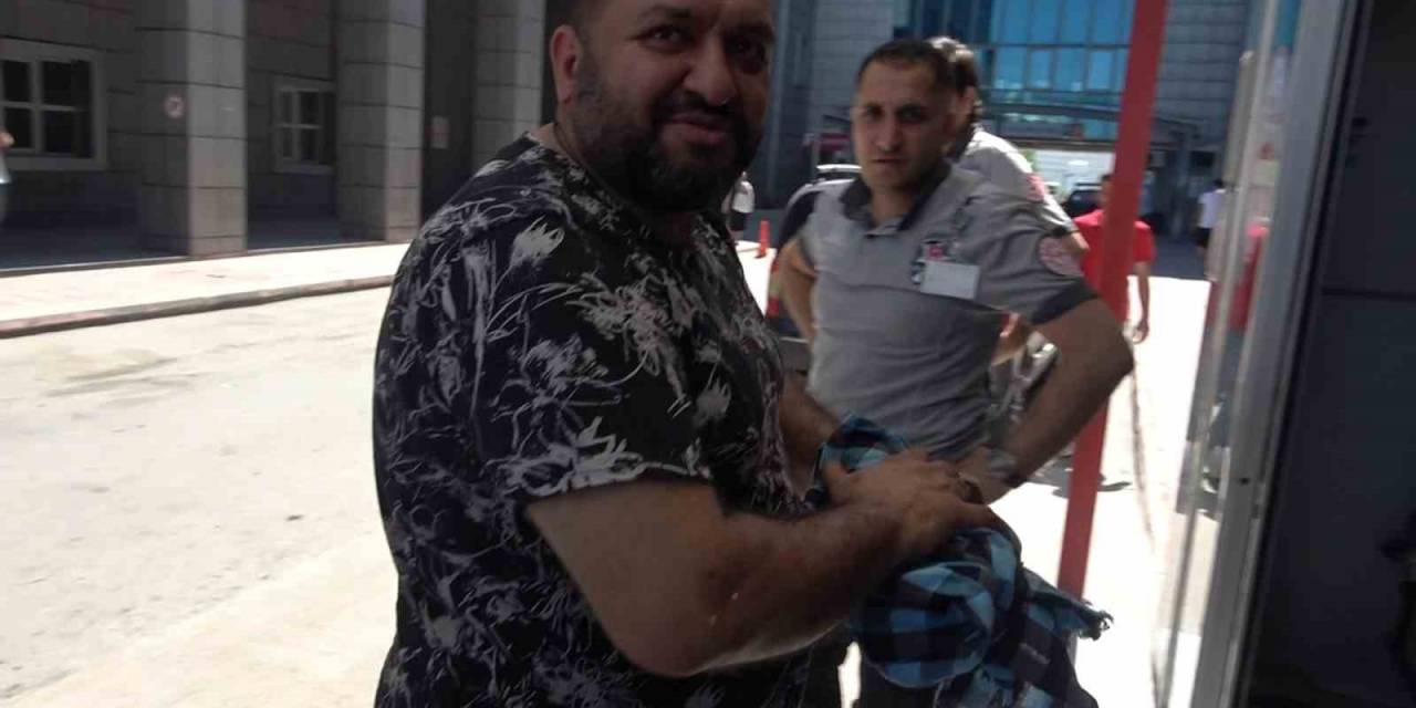 Acemi Kasaplar Acile Akın Etti, Kadınlar Eşlerine Taş Çıkardı