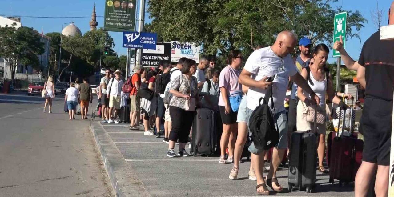 Kurban Bayramı’nda Türk Tatilcilerden Yunan Adalarına Akın
