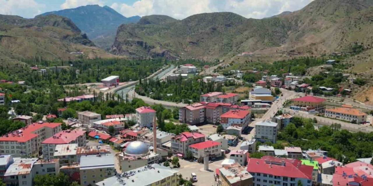Sakin Kent Unvanı İle Biliniyordu, Bayramda ’hayalet Kent’ Oldu