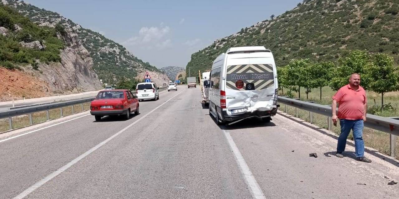 Antalya’da Trafik Kazası: 1 Ölü