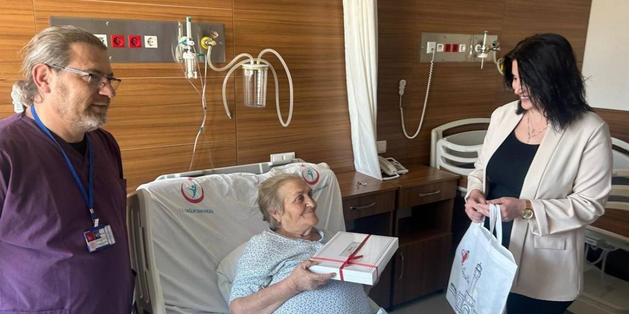 Pursaklar Belediyesi’nden Devlet Hastanesine Bayram Ziyareti