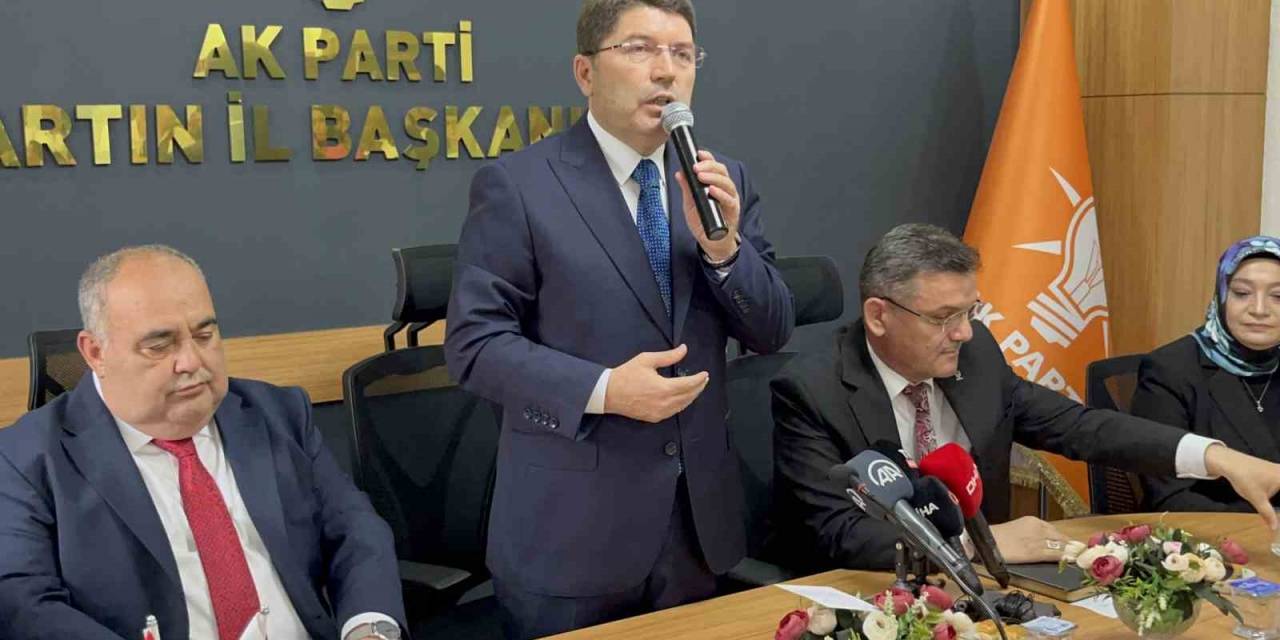 Bakan Tunç’tan İsveç’te Kur’an-ı Kerim Yakılmasına Tepki
